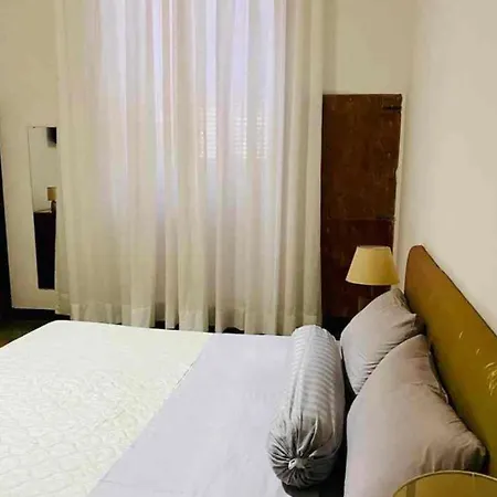 Dongiovanni בית הארחה 4*